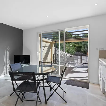 L'Oliveraie Sollies-Ville Exterior photo